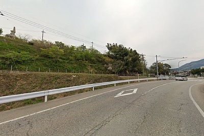 駅跡は空き地になっています
