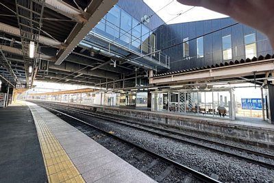 2面3線ホーム