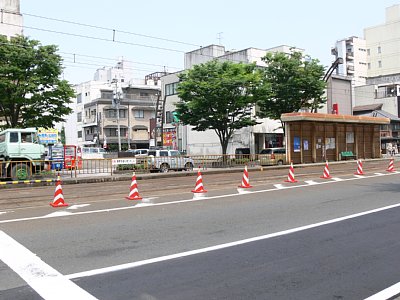 旧下りホーム全景