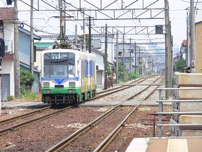 田原町方面は複線です