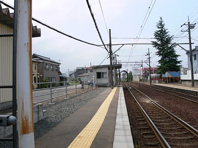 江端駅相対ホーム