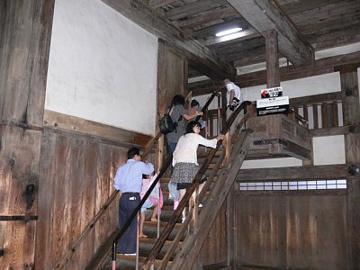 姫路城天守内部の4階登り階段