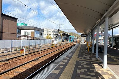 上屋があります