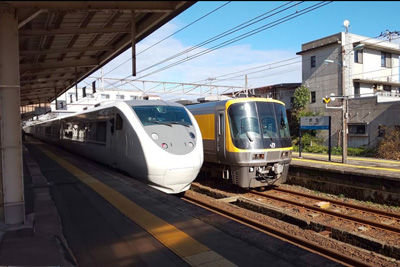 武生駅ホーム