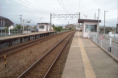 相対式ホームです