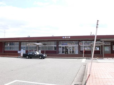 滑川駅前