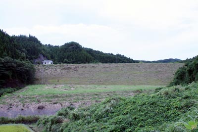 岩坂ダム全景