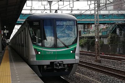 東京メトロ16000系