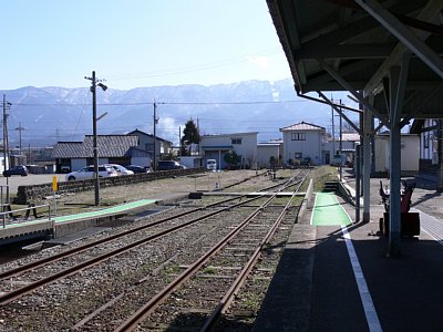 城端線の終点です