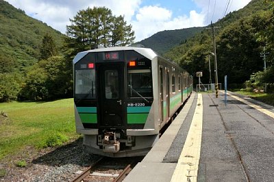 HB-E220系気動車