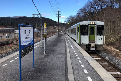 キハ100形気動車