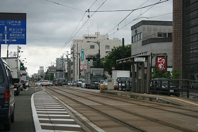 広小路停留場上りホーム