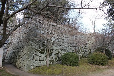 丸亀城二ノ丸石垣