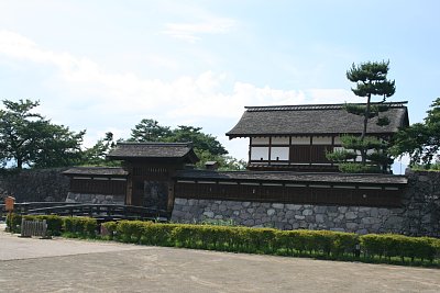 国史跡　松代城太鼓門前橋と太鼓門橋爪門　