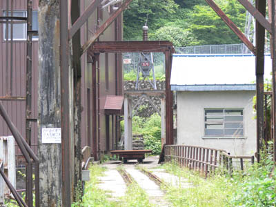 小口川軌道に台車がポツリと