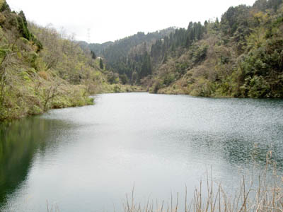 ダム湖