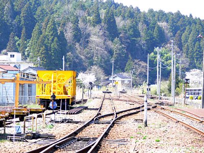 以前はここから線路が2本出ていたのに・・・