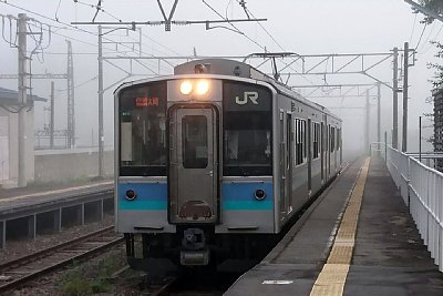 普通列車が停車します