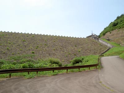 小屋ダム全景