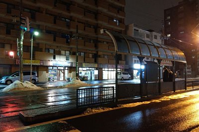 西線6条停留場ホーム