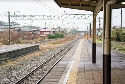 島式ホームの内線がないですね