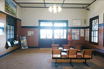 窓口は閉まっているようです