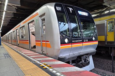 東葉高速鉄道2000系電車