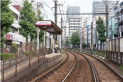 町屋二丁目停留場ホーム