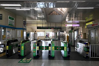 改札口