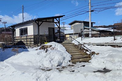 山岸駅